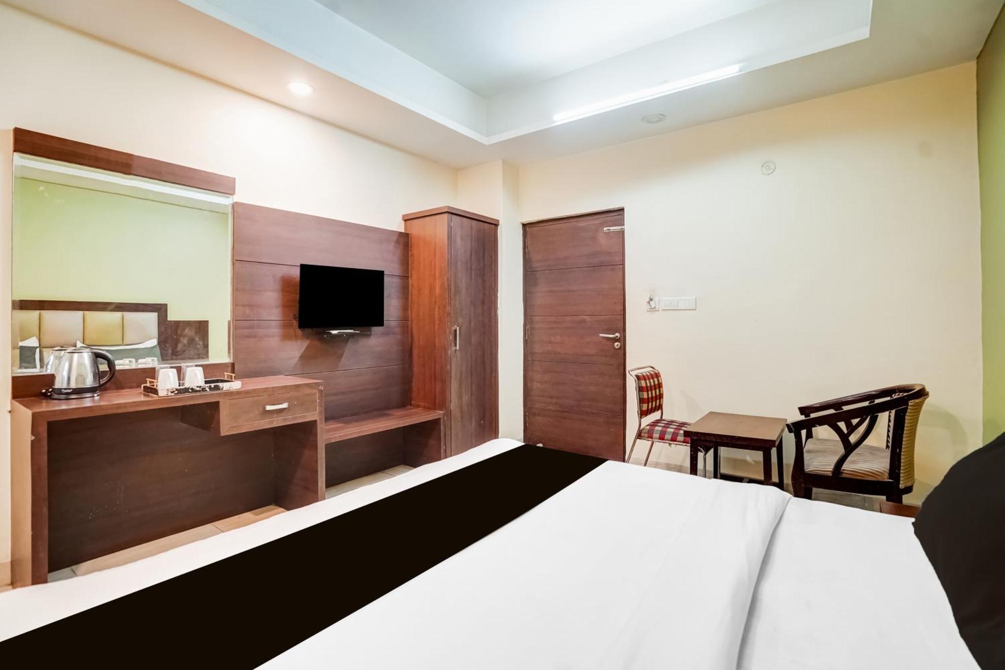 Super Townhouse Sikar Road Jaipur Formerly Hotel Aroma Inn Eksteriør bilde