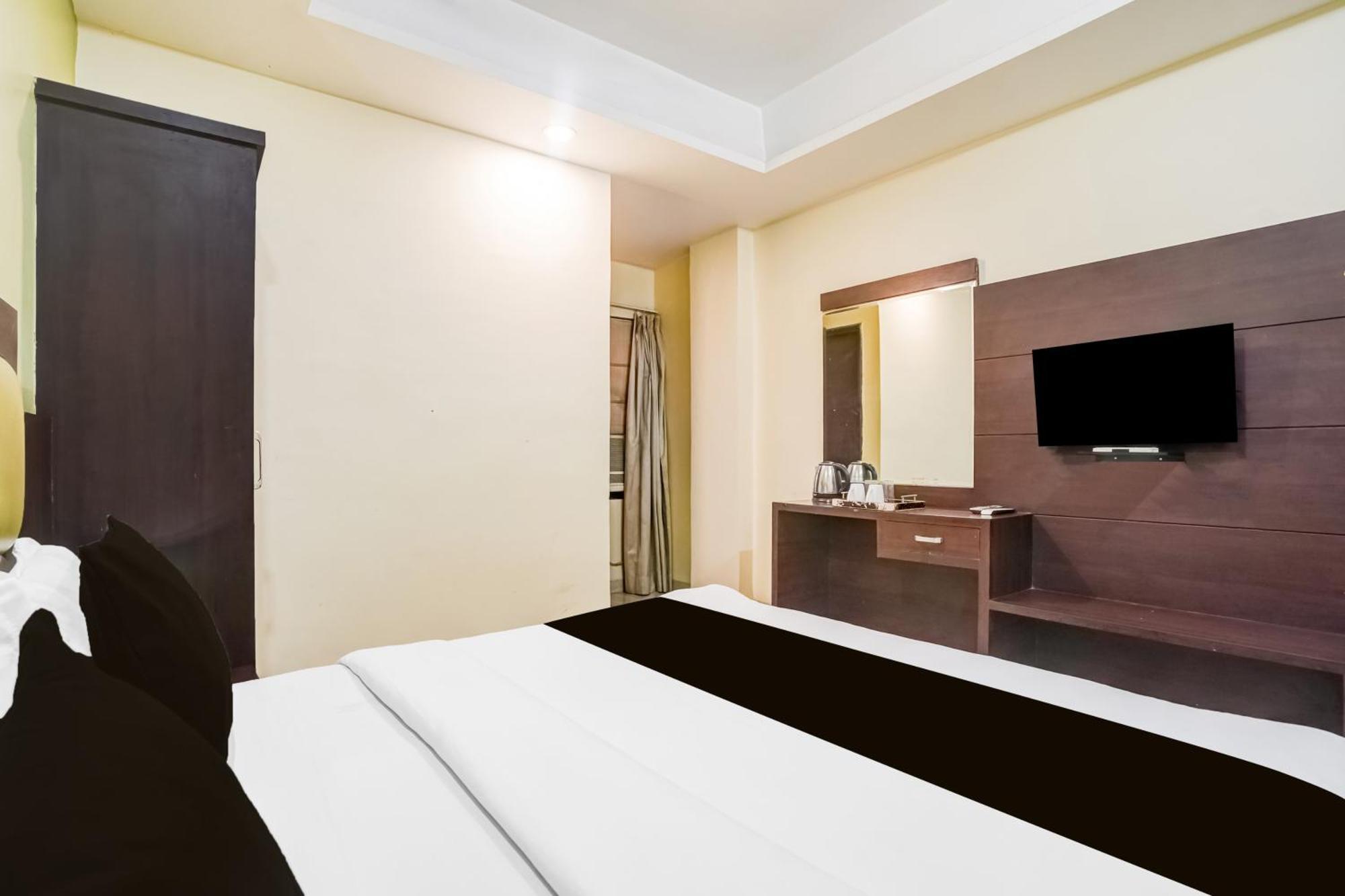 Super Townhouse Sikar Road Jaipur Formerly Hotel Aroma Inn Eksteriør bilde